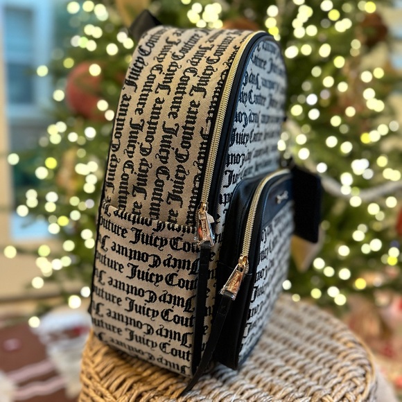 Juicy couture large monogram gold backpack - Picture 6 of 9